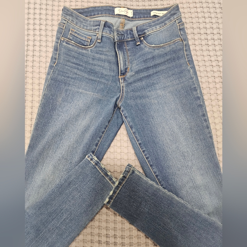 Jessica Simpson Kiss Me Super Skinny Jeans Women’s 8/29 Medium Wash Stretch